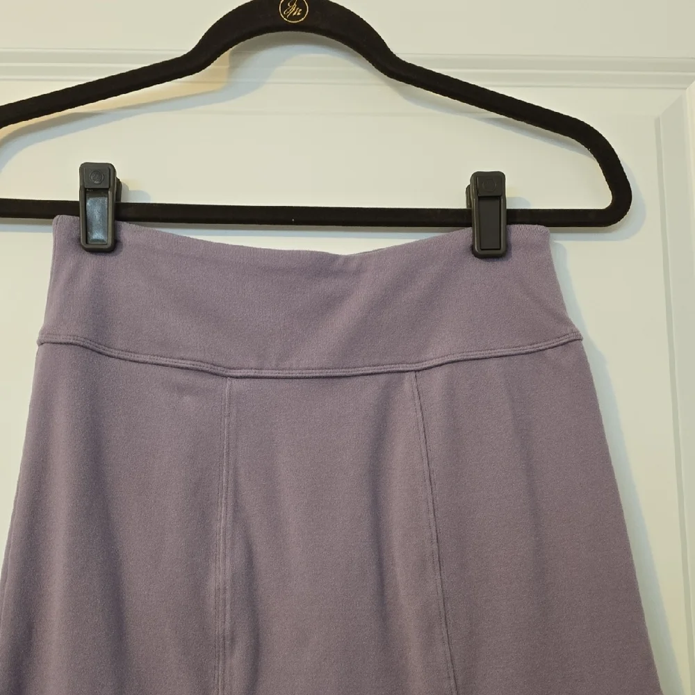 Athleta Lavender Mini Skirt. Size XXSP - Picture 2 of 11
